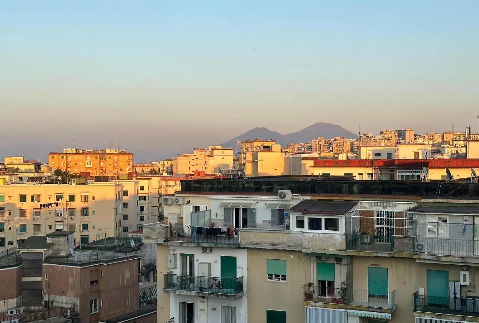Attico Al Vomero Nápoles Apartamento
